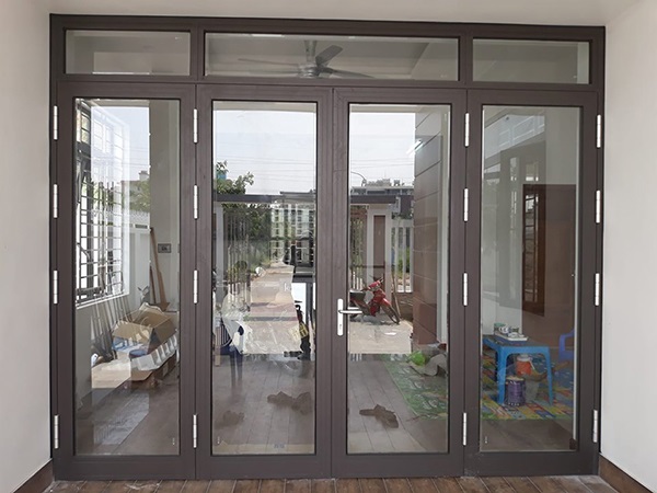 Identify high-end xingfa aluminum doors 